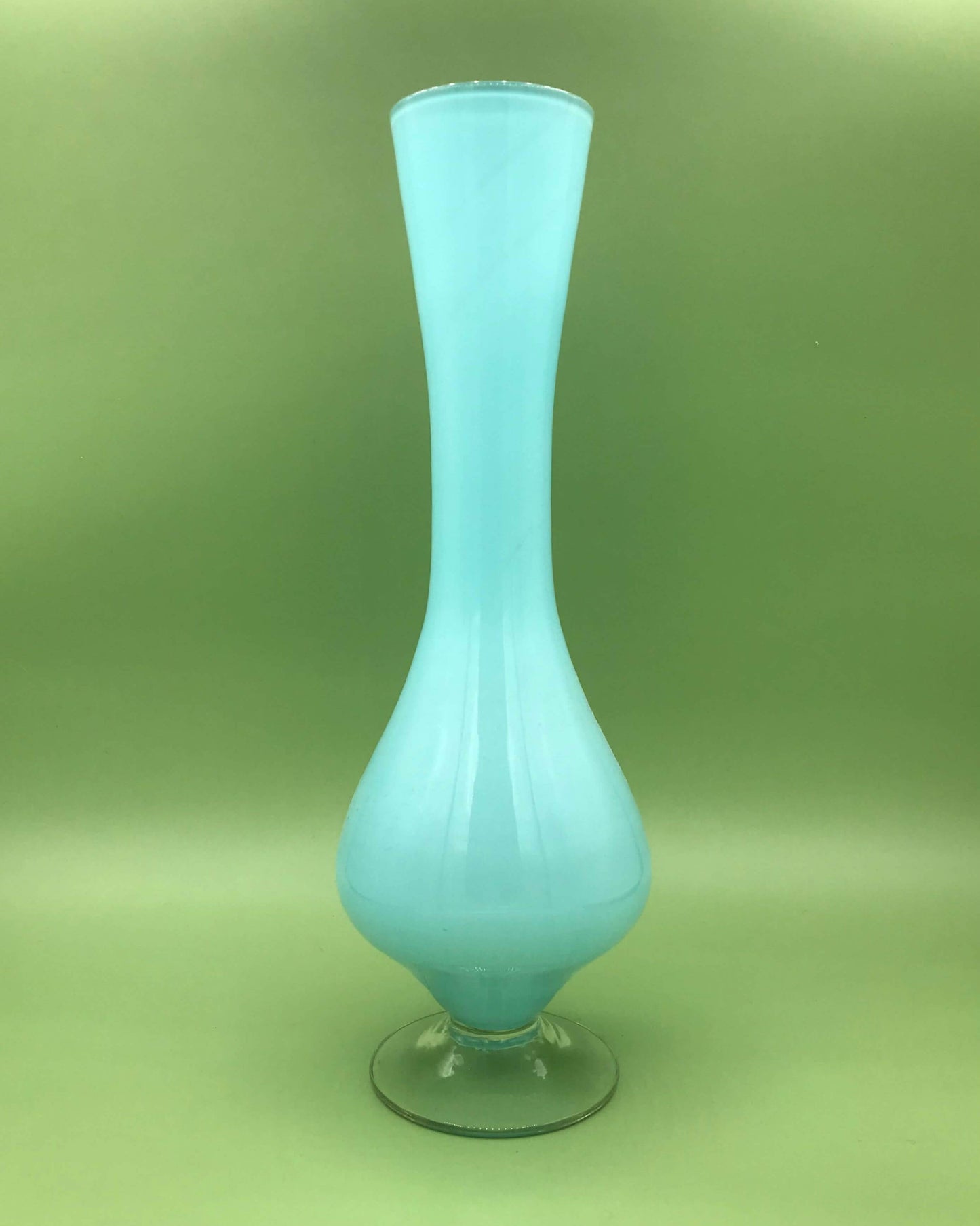 Kumela-opaalilasi-maljakko