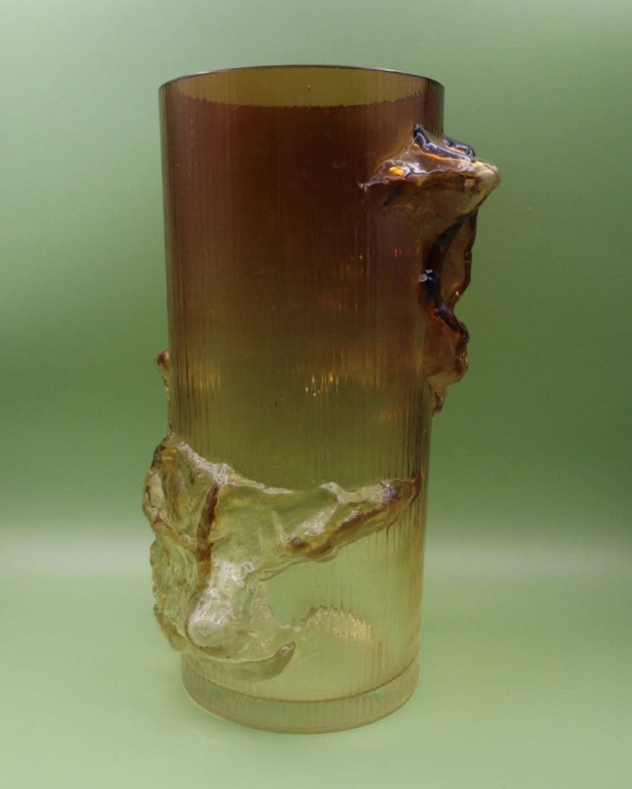 kumela-petaja-maljakko