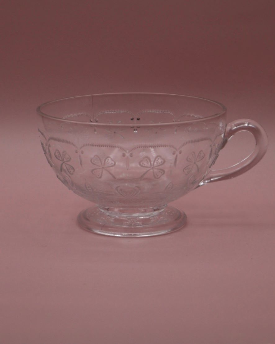 nuutajarven-lasi-apila-teekuppi