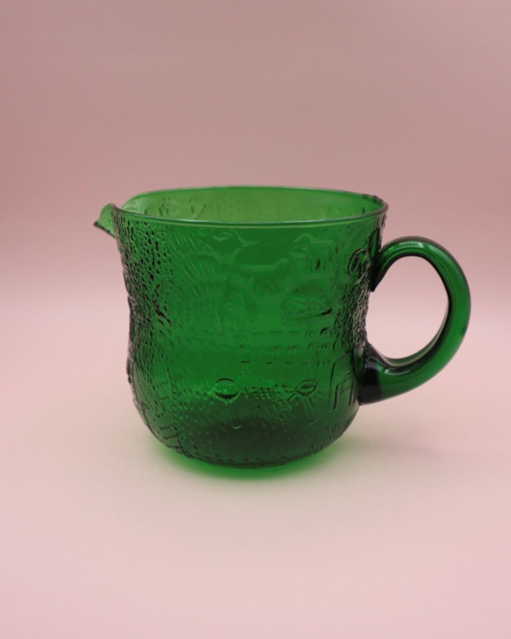 nuutajarven-lasi-fauna-kannu-vihrea