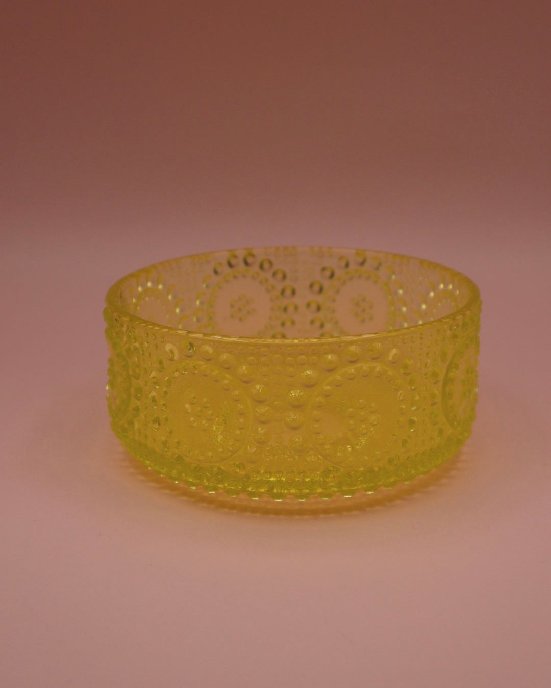 riihimaen-lasi-grapponia-jalkiruokakulho-keltainen