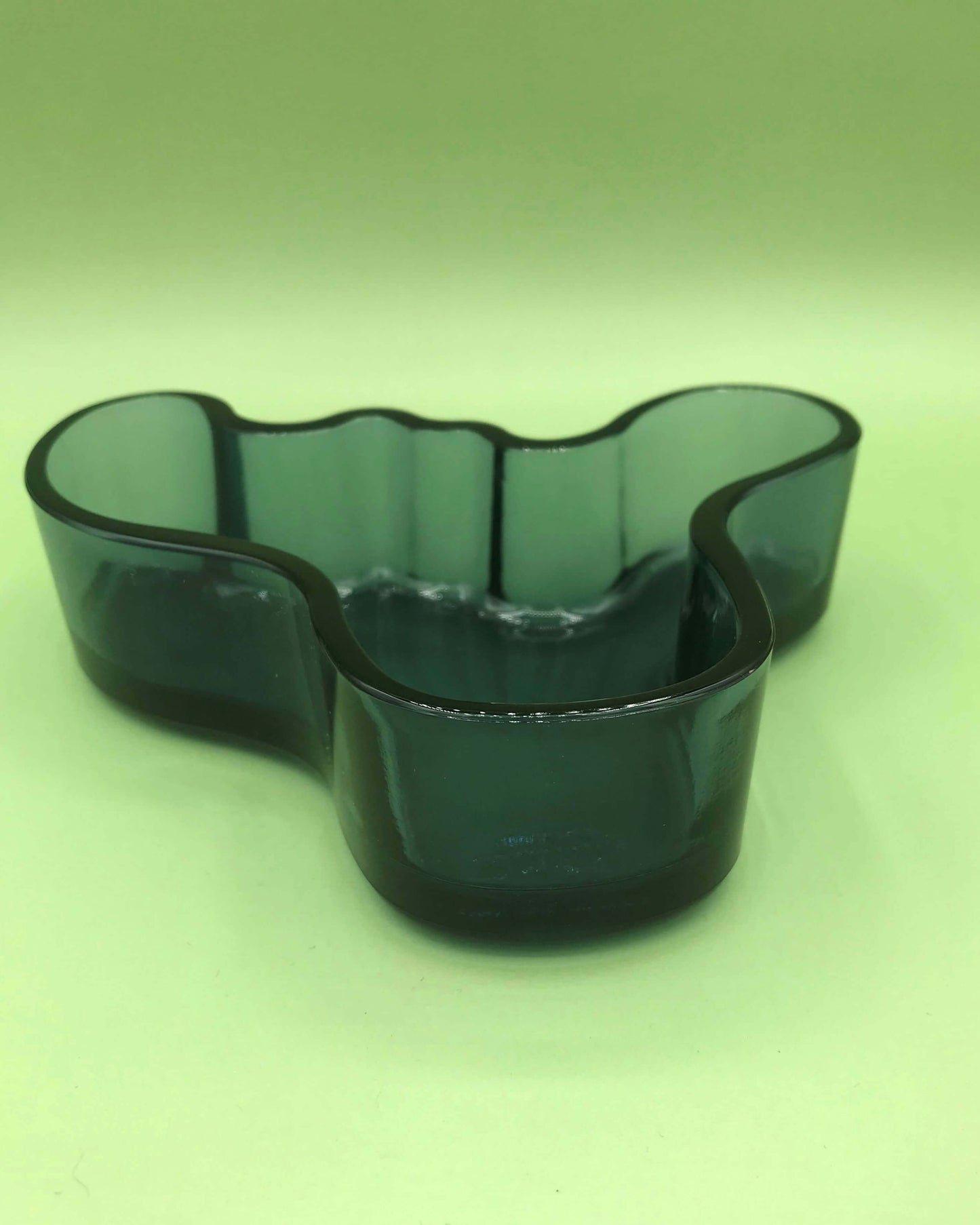 iittala-aaltomalja-pieni-siniharmaa