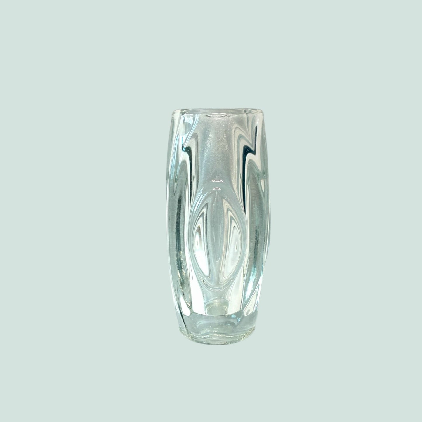 Lens-vase-small-clear