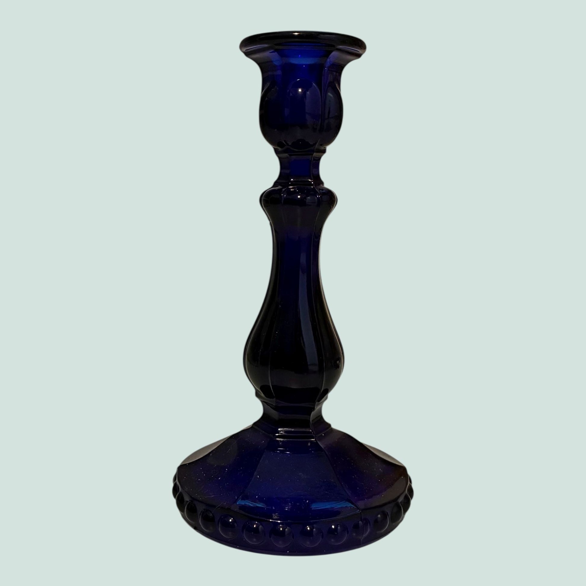 Nuutajarven-lasi-kynttilanjalka-tummansininen