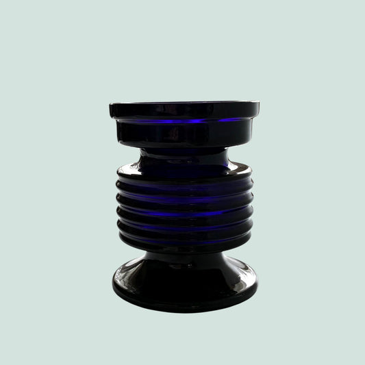 Nuutajarven-lasi-maljakko-hillevi-asikainen