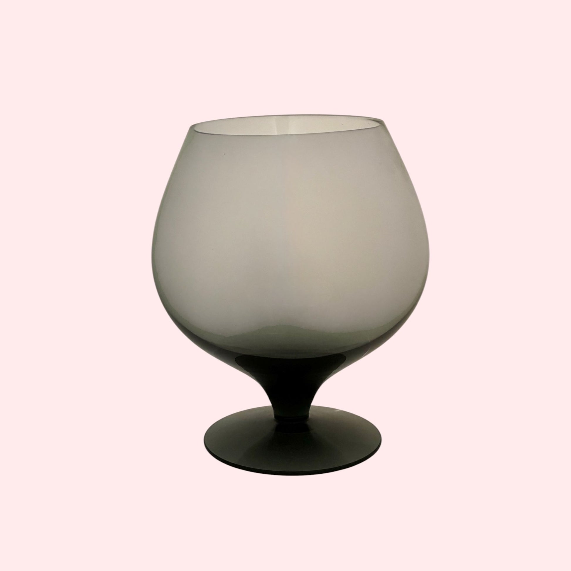 Nuutajarvi-aromilasi-1311-harmaa