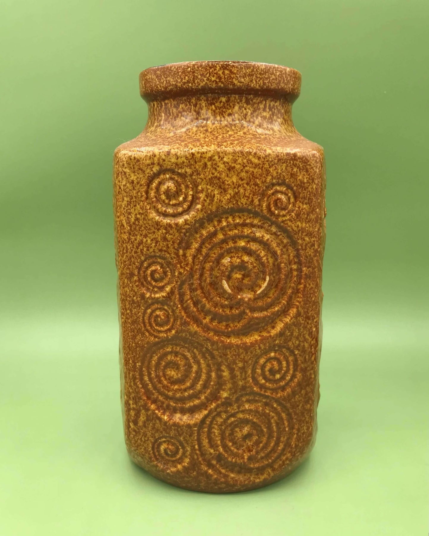 scheurich-fossil-vase